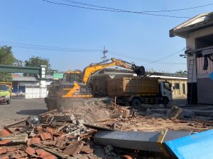 Penataan Kawasan Wisata Religi Ampel, Bangunan Eks RPH Pegirian Mulai Dibongkar